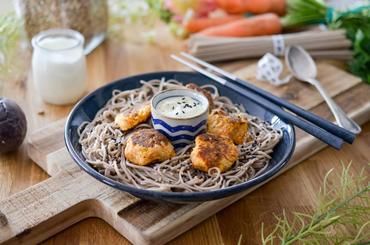 Boulettes de carottes et sauce au yaourt de chèvre